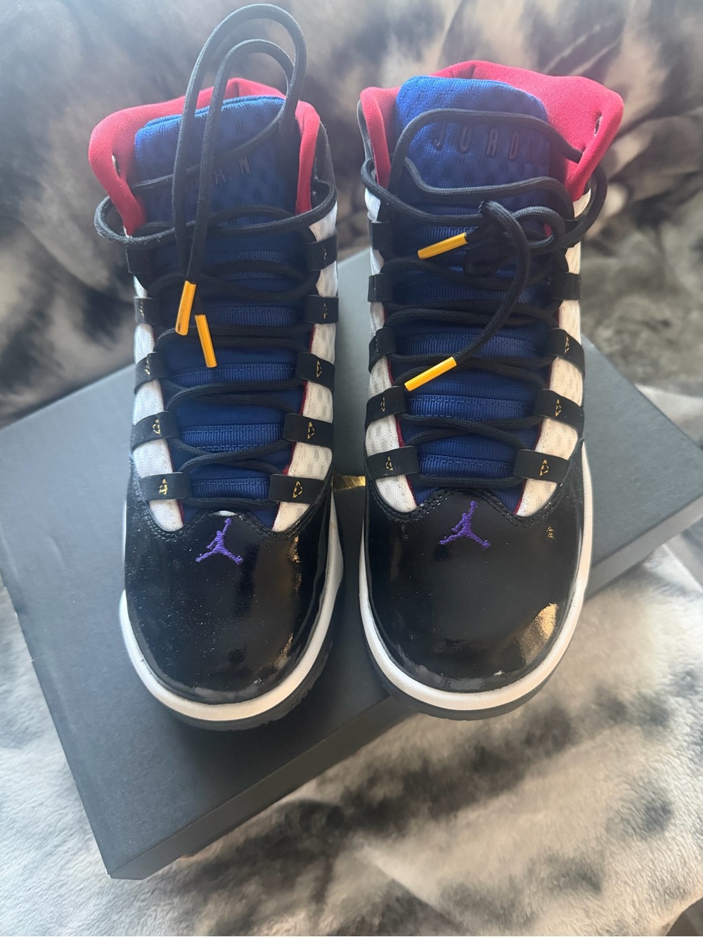 Jordan Kids' High-Top Sneakers max aura in Black/Blue/Purple/Red
